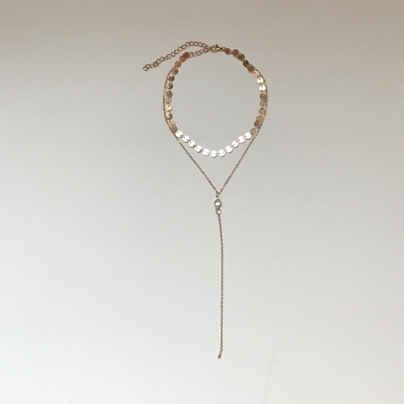 Only one left‼️Beautiful layered gold necklace! - Picture 2 of 3